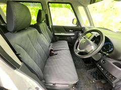 「この車の写真をもっと見たい」「状態が気になる」「この装備はついている？」どんな小さな疑問でもお気軽にお問い合わせください！ 4