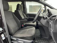 ＷＥＣＡＲＳではほぼ毎日新しい在庫車両を入荷しております！お客様のこだわりを叶える１台がきっとＷＥＣＡＲＳにあるはずです！ 5