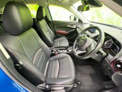 「この車の写真をもっと見たい」「状態が気になる」「この装備はついている？」どんな小さな疑問でもお気軽にお問い合わせください！ 4