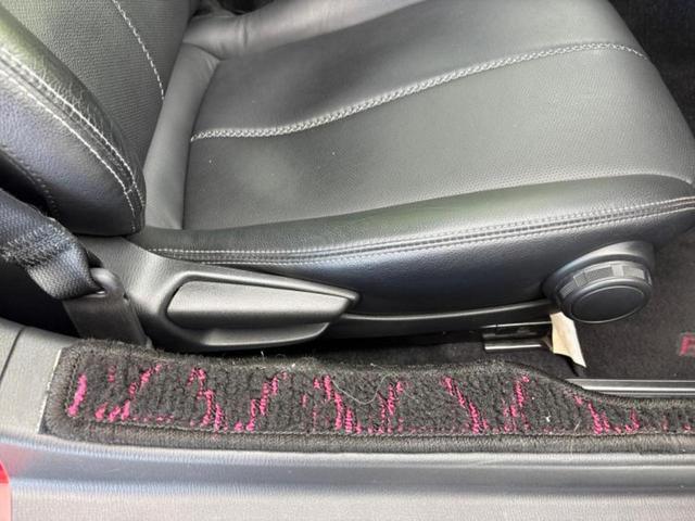 ロードスターRF VS 新品タイヤ/純正 SDナビ/衝突安全装置/シートヒーター/車線逸脱防止支援システム/シート 合皮/ヘッドランプ LED/Bluetooth接続/ETC/EBD付ABS/横滑り防止装置 バックカメラ(36枚目)
