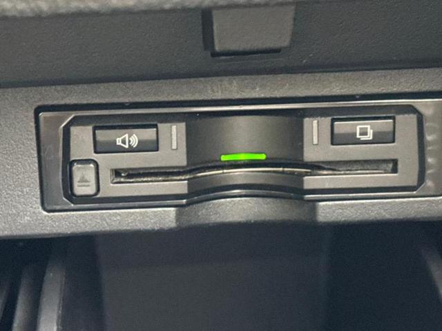 国産車から輸入車まで多様なお客様のニーズのお応えできるように、全国規模で豊富な在庫展開!車のことならWECARSへ!