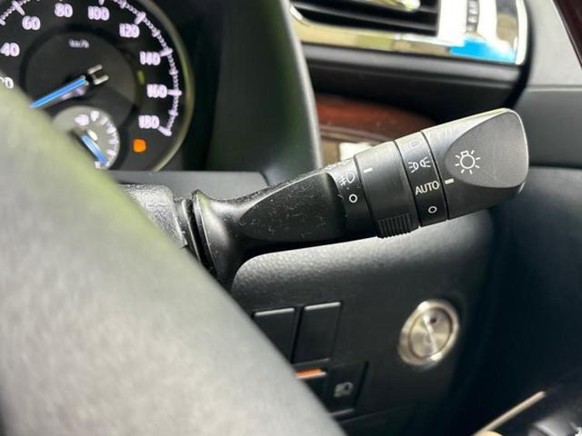 お車に合わせて無料保証以外にも、保証範囲、期間、距離を拡充させた有料保証もご用意しております!中古車の購入が初めてで不安・・・というお客様もご安心ください!