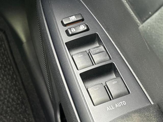 カローラフィールダー ハイブリッドＧエアロツアラー　純正　ＳＤナビ／衝突安全装置／車線逸脱防止支援システム／ヘッドランプ　ＬＥＤ／Ｂｌｕｅｔｏｏｔｈ接続／ＥＴＣ／横滑り防止装置／アイドリングストップ／フルセグＴＶ／ＤＶＤ／禁煙車　衝突被害軽減システム（35枚目）