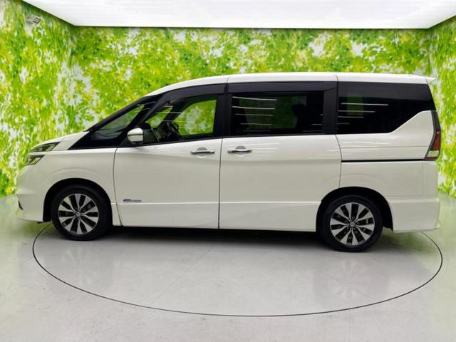 セレナ ハイウェイスターVセレクション 新品タイヤ/純正 9インチ メモリーナビ/インテリジェントルームミラー/衝突安全装置/両側電動スライドドア/アラウンドビューモニター/車線逸脱防止支援システム/プロパイロット/ヘッドランプ LED(2枚目)