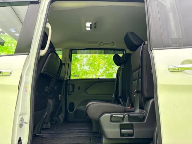 セレナ ハイウェイスターVセレクション 新品タイヤ/純正 9インチ メモリーナビ/インテリジェントルームミラー/衝突安全装置/両側電動スライドドア/アラウンドビューモニター/車線逸脱防止支援システム/プロパイロット/ヘッドランプ LED(8枚目)