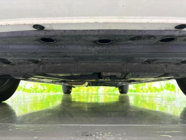 セレナ ハイウェイスターVセレクション 新品タイヤ/純正 9インチ メモリーナビ/インテリジェントルームミラー/衝突安全装置/両側電動スライドドア/アラウンドビューモニター/車線逸脱防止支援システム/プロパイロット/ヘッドランプ LED(52枚目)