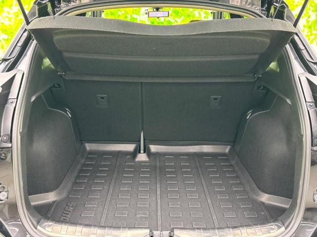 キックス Ｘツートーンインテリアエディション　新品タイヤ／純正　９インチ　ＳＤナビ／インテリジェントルームミラー／衝突安全装置／シートヒーター／アラウンドビューモニター／車線逸脱防止支援システム／シート　合皮／プロパイロット　衝突被害軽減システム（8枚目）