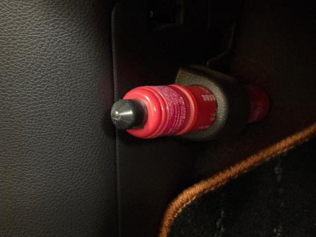 キックス Ｘツートーンインテリアエディション　新品タイヤ／純正　９インチ　ＳＤナビ／インテリジェントルームミラー／衝突安全装置／シートヒーター／アラウンドビューモニター／車線逸脱防止支援システム／シート　合皮／プロパイロット　衝突被害軽減システム（33枚目）