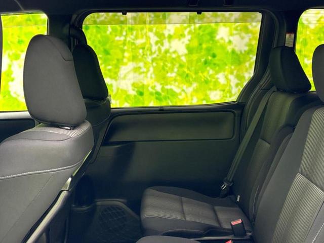 ヴォクシー ＺＳキラメキ２　新品タイヤ／衝突安全装置／両側電動スライドドア／車線逸脱防止支援システム／ヘッドランプ　ＬＥＤ／ＥＢＤ付ＡＢＳ／横滑り防止装置／アイドリングストップ／エアバッグ　運転席／エアバッグ　助手席（25枚目）