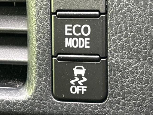 ヴォクシー ＺＳキラメキ２　新品タイヤ／衝突安全装置／両側電動スライドドア／車線逸脱防止支援システム／ヘッドランプ　ＬＥＤ／ＥＢＤ付ＡＢＳ／横滑り防止装置／アイドリングストップ／エアバッグ　運転席／エアバッグ　助手席（30枚目）