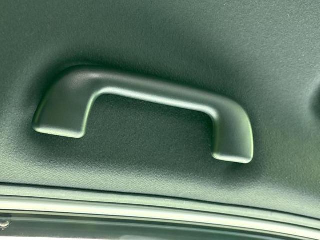 ヴォクシー ＺＳキラメキ２　新品タイヤ／衝突安全装置／両側電動スライドドア／車線逸脱防止支援システム／ヘッドランプ　ＬＥＤ／ＥＢＤ付ＡＢＳ／横滑り防止装置／アイドリングストップ／エアバッグ　運転席／エアバッグ　助手席（34枚目）