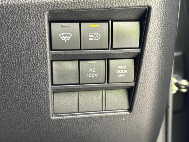 ヴォクシー ハイブリッドＳ－Ｚ　新品タイヤ／ディスプレイオーディオ＋ナビ１０インチ／デジタルインナーミラー／衝突安全装置／両側電動スライドドア／シートヒーター／パノラミックビューモニター／車線逸脱防止支援システム　全周囲カメラ（17枚目）