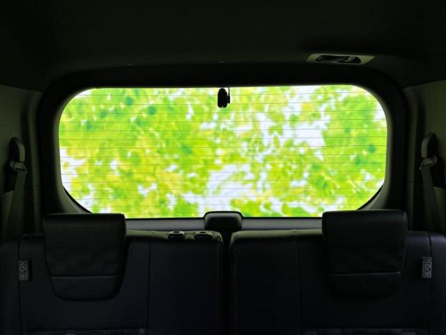 ヴォクシー ハイブリッドＳ－Ｚ　新品タイヤ／ディスプレイオーディオ＋ナビ１０インチ／デジタルインナーミラー／衝突安全装置／両側電動スライドドア／シートヒーター／パノラミックビューモニター／車線逸脱防止支援システム　全周囲カメラ（45枚目）