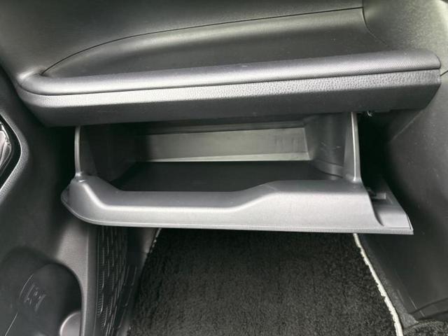 ヴォクシー ハイブリッドＺＳキラメキ３　保証書／純正　９インチ　ＳＤナビ／衝突安全装置／両側電動スライドドア／シートヒーター　前席／車線逸脱防止支援システム／シート　ハーフレザー／パーキングアシスト　バックガイド　衝突被害軽減システム（34枚目）