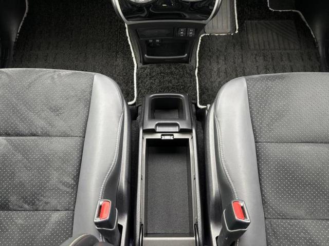 ヴォクシー ハイブリッドＺＳキラメキ３　保証書／純正　９インチ　ＳＤナビ／衝突安全装置／両側電動スライドドア／シートヒーター　前席／車線逸脱防止支援システム／シート　ハーフレザー／パーキングアシスト　バックガイド　衝突被害軽減システム（40枚目）