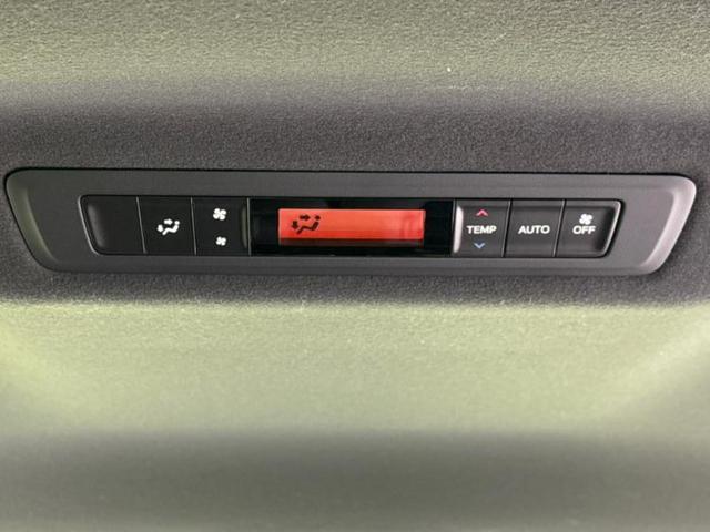 ヴォクシー ハイブリッドＺＳキラメキ３　保証書／純正　９インチ　ＳＤナビ／衝突安全装置／両側電動スライドドア／シートヒーター　前席／車線逸脱防止支援システム／シート　ハーフレザー／パーキングアシスト　バックガイド　衝突被害軽減システム（42枚目）