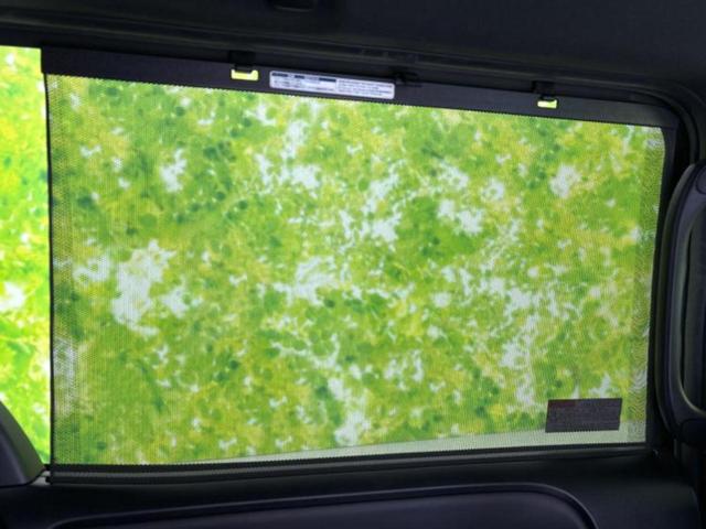 ヴォクシー ハイブリッドＺＳキラメキ３　保証書／純正　９インチ　ＳＤナビ／衝突安全装置／両側電動スライドドア／シートヒーター　前席／車線逸脱防止支援システム／シート　ハーフレザー／パーキングアシスト　バックガイド　衝突被害軽減システム（43枚目）