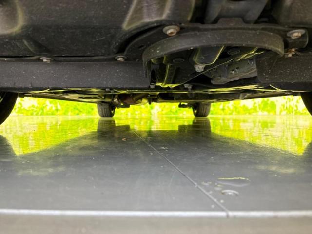 ヴォクシー ハイブリッドＺＳキラメキ３　保証書／純正　９インチ　ＳＤナビ／衝突安全装置／両側電動スライドドア／シートヒーター　前席／車線逸脱防止支援システム／シート　ハーフレザー／パーキングアシスト　バックガイド　衝突被害軽減システム（51枚目）