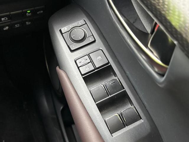 NX NX300h Iパッケージ 新品タイヤ/純正 10インチ SDナビ/プリクラッシュセーフティ/シートヒーター/車線逸脱防止支援システム/シート 合皮/電動バックドア/ヘッドランプ LED/Bluetooth接続/ETC 記録簿(35枚目)