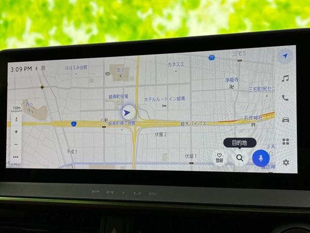プリウス Ｚ　サンルーフ／保証書／純正　１１インチ　ＳＤナビ／衝突安全装置／シートヒーター／全方位モニター／車線逸脱防止支援システム／シート　合皮／パーキングアシスト　バックガイド　衝突被害軽減システム　禁煙車（11枚目）
