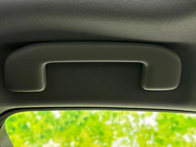 プリウス Ｚ　サンルーフ／保証書／純正　１１インチ　ＳＤナビ／衝突安全装置／シートヒーター／全方位モニター／車線逸脱防止支援システム／シート　合皮／パーキングアシスト　バックガイド　衝突被害軽減システム　禁煙車（32枚目）