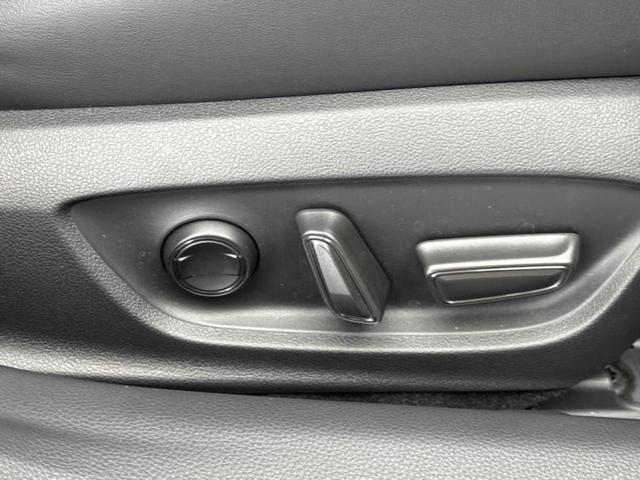 プリウス Ｚ　サンルーフ／保証書／純正　１１インチ　ＳＤナビ／衝突安全装置／シートヒーター／全方位モニター／車線逸脱防止支援システム／シート　合皮／パーキングアシスト　バックガイド　衝突被害軽減システム　禁煙車（36枚目）