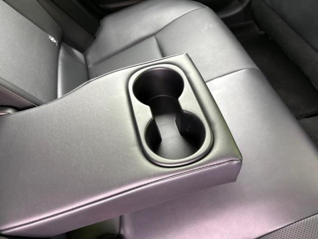 プリウス Ｚ　サンルーフ／保証書／純正　１１インチ　ＳＤナビ／衝突安全装置／シートヒーター／全方位モニター／車線逸脱防止支援システム／シート　合皮／パーキングアシスト　バックガイド　衝突被害軽減システム　禁煙車（40枚目）