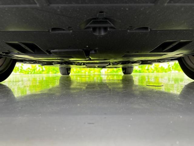 プリウス Ｚ　サンルーフ／保証書／純正　１１インチ　ＳＤナビ／衝突安全装置／シートヒーター／全方位モニター／車線逸脱防止支援システム／シート　合皮／パーキングアシスト　バックガイド　衝突被害軽減システム　禁煙車（47枚目）