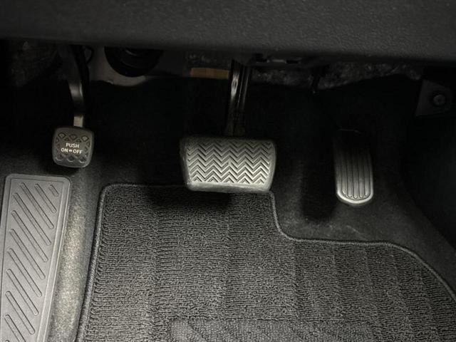 プリウス Sツーリングセレクション 新品タイヤ/モデリスタエアロ/保証書/純正 9インチ SDナビ/トヨタセーフティセンス/シートヒーター 前席/車線逸脱防止支援システム/シート 合皮/ヘッドランプ LED/Bluetooth接続(34枚目)