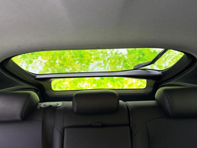 プリウス Sツーリングセレクション 新品タイヤ/モデリスタエアロ/保証書/純正 9インチ SDナビ/トヨタセーフティセンス/シートヒーター 前席/車線逸脱防止支援システム/シート 合皮/ヘッドランプ LED/Bluetooth接続(41枚目)