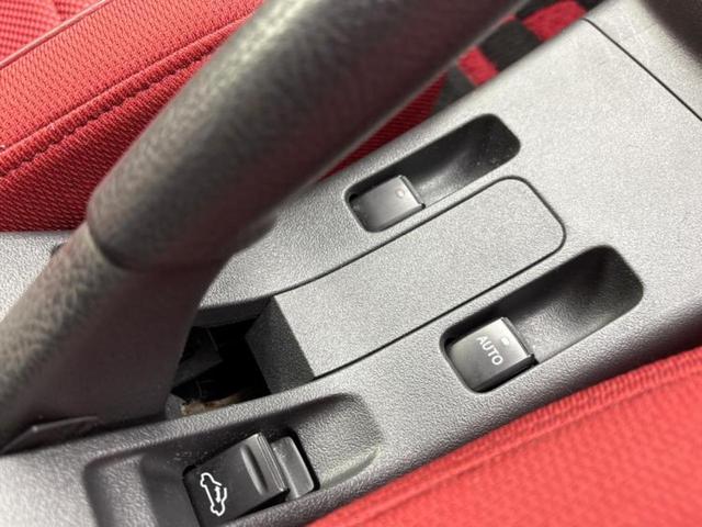 コペン セロ　新品タイヤ／保証書／純正　ＳＤナビ／シートヒーター／ドライブレコーダー　前後／ヘッドランプ　ＬＥＤ／Ｂｌｕｅｔｏｏｔｈ接続／ＥＴＣ／ＥＢＤ付ＡＢＳ／横滑り防止装置／アイドリングストップ　バックカメラ（31枚目）