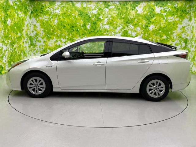 プリウス Ｓセーフティプラス　保証書／純正　ＳＤナビ／衝突安全装置／車線逸脱防止支援システム／パーキングアシスト　自動操舵／ドライブレコーダー　純正／ヘッドランプ　ＬＥＤ／ＵＳＢジャック／Ｂｌｕｅｔｏｏｔｈ接続／ＥＴＣ　禁煙車（2枚目）