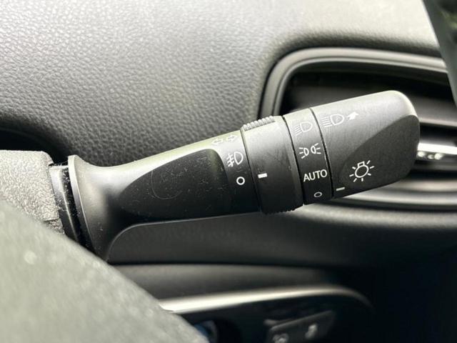 プリウス Ｓセーフティプラス　保証書／純正　ＳＤナビ／衝突安全装置／車線逸脱防止支援システム／パーキングアシスト　自動操舵／ドライブレコーダー　純正／ヘッドランプ　ＬＥＤ／ＵＳＢジャック／Ｂｌｕｅｔｏｏｔｈ接続／ＥＴＣ　禁煙車（26枚目）
