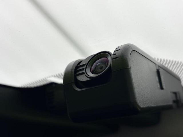 プリウス Ｓセーフティプラス　保証書／純正　ＳＤナビ／衝突安全装置／車線逸脱防止支援システム／パーキングアシスト　自動操舵／ドライブレコーダー　純正／ヘッドランプ　ＬＥＤ／ＵＳＢジャック／Ｂｌｕｅｔｏｏｔｈ接続／ＥＴＣ　禁煙車（29枚目）