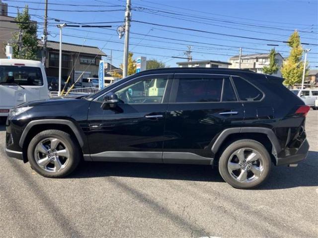 ＲＡＶ４ ４ＷＤ　Ｇ　新品タイヤ／保証書／純正　ＳＤナビ／衝突安全装置／シートヒーター　前席／車線逸脱防止支援システム／電動バックドア／ヘッドランプ　ＬＥＤ／Ｂｌｕｅｔｏｏｔｈ接続／ＨＤＭＩ接続／ＥＴＣ／バックモニター（2枚目）