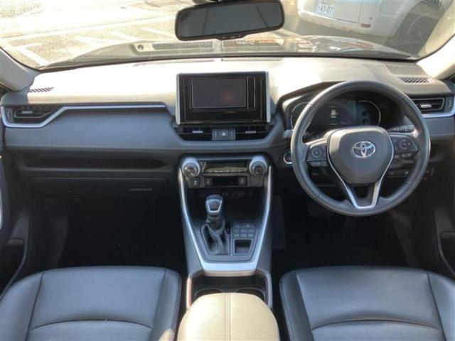 ＲＡＶ４ ４ＷＤ　Ｇ　新品タイヤ／保証書／純正　ＳＤナビ／衝突安全装置／シートヒーター　前席／車線逸脱防止支援システム／電動バックドア／ヘッドランプ　ＬＥＤ／Ｂｌｕｅｔｏｏｔｈ接続／ＨＤＭＩ接続／ＥＴＣ／バックモニター（4枚目）