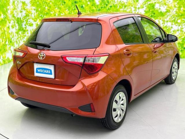 ヴィッツ F 純正 SDナビ/トヨタセーフティセンス/Bluetooth接続/ETC/EBD付ABS/バックモニター/ワンセグTV/エアバッグ 運転席/エアバッグ 助手席/パワーウインドウ/キーレスエントリー(3枚目)