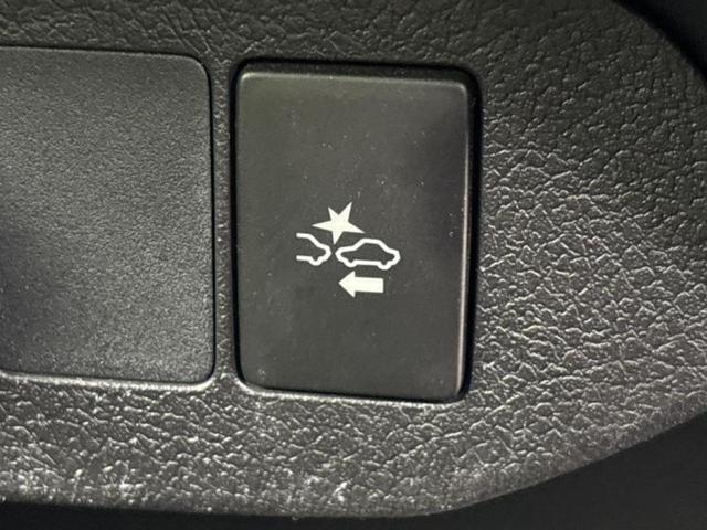 ヴィッツ F 純正 SDナビ/トヨタセーフティセンス/Bluetooth接続/ETC/EBD付ABS/バックモニター/ワンセグTV/エアバッグ 運転席/エアバッグ 助手席/パワーウインドウ/キーレスエントリー(14枚目)