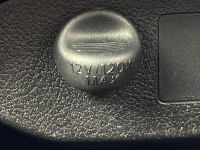 ヴィッツ F 純正 SDナビ/トヨタセーフティセンス/Bluetooth接続/ETC/EBD付ABS/バックモニター/ワンセグTV/エアバッグ 運転席/エアバッグ 助手席/パワーウインドウ/キーレスエントリー(27枚目)