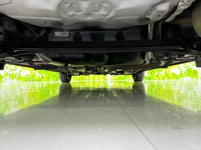 ヴィッツ F 純正 SDナビ/トヨタセーフティセンス/Bluetooth接続/ETC/EBD付ABS/バックモニター/ワンセグTV/エアバッグ 運転席/エアバッグ 助手席/パワーウインドウ/キーレスエントリー(44枚目)