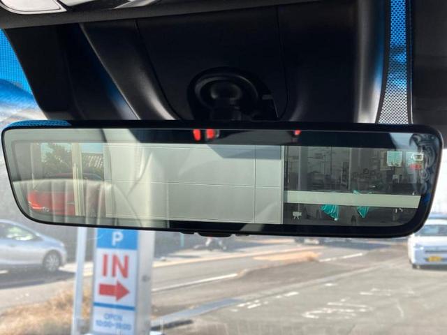 ハリアーハイブリッド Ｚ　新品タイヤ／ＪＢＬ／保証書／純正　ＳＤナビ／デジタルインナーミラー／衝突安全装置／シートヒーター　前席／パノラミックビューモニター／車線逸脱防止支援システム／シート　ハーフレザー／電動バックドア（12枚目）