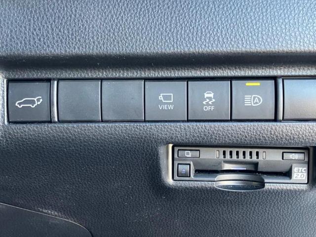 ハリアーハイブリッド Ｚ　新品タイヤ／ＪＢＬ／保証書／純正　ＳＤナビ／デジタルインナーミラー／衝突安全装置／シートヒーター　前席／パノラミックビューモニター／車線逸脱防止支援システム／シート　ハーフレザー／電動バックドア（13枚目）