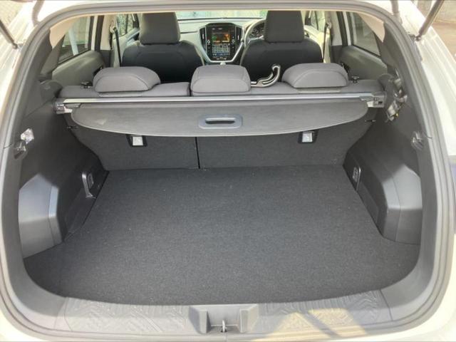 クロストレック リミテッド　保証書／純正　１１．６インチ　メモリーナビ／衝突安全装置／全方位モニター／車線逸脱防止支援システム／ドライブレコーダー　社外／ヘッドランプ　ＬＥＤ／ＵＳＢジャック／Ｂｌｕｅｔｏｏｔｈ接続／ＥＴＣ（7枚目）