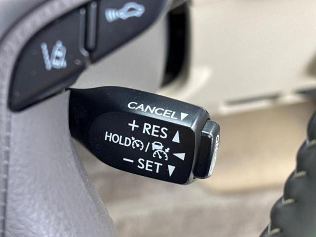 ランドクルーザープラド ４ＷＤ　ＴＸ　Ｌパッケージマットブラックエディション　サンルーフ／保証書／社外　９インチ　ＳＤナビ／トヨタセーフティセンス／シートヒーター／車線逸脱防止支援システム／シート　フルレザー／ヘッドランプ　ＬＥＤ／Ｂｌｕｅｔｏｏｔｈ接続／ＥＴＣ　革シート（24枚目）