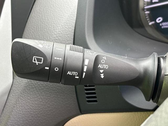 ランドクルーザープラド ４ＷＤ　ＴＸ　Ｌパッケージマットブラックエディション　サンルーフ／保証書／社外　９インチ　ＳＤナビ／トヨタセーフティセンス／シートヒーター／車線逸脱防止支援システム／シート　フルレザー／ヘッドランプ　ＬＥＤ／Ｂｌｕｅｔｏｏｔｈ接続／ＥＴＣ　革シート（28枚目）