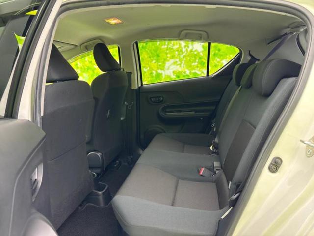 アクア Ｓスタイルブラック　保証書／純正　ＳＤナビ／衝突安全装置／車線逸脱防止支援システム／Ｂｌｕｅｔｏｏｔｈ接続／ＥＴＣ／ＥＢＤ付ＡＢＳ／横滑り防止装置／アイドリングストップ／バックモニター／フルセグＴＶ／ＤＶＤ／禁煙車（7枚目）