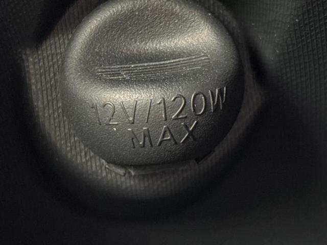 アクア Ｓスタイルブラック　保証書／純正　ＳＤナビ／衝突安全装置／車線逸脱防止支援システム／Ｂｌｕｅｔｏｏｔｈ接続／ＥＴＣ／ＥＢＤ付ＡＢＳ／横滑り防止装置／アイドリングストップ／バックモニター／フルセグＴＶ／ＤＶＤ／禁煙車（32枚目）