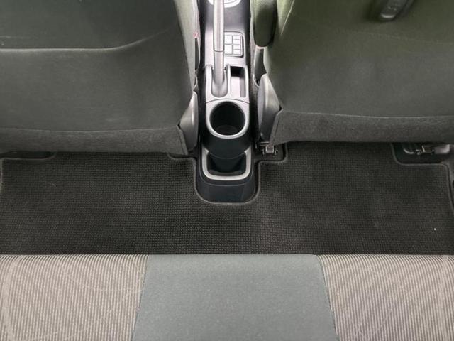 アクア Ｓスタイルブラック　保証書／純正　ＳＤナビ／衝突安全装置／車線逸脱防止支援システム／Ｂｌｕｅｔｏｏｔｈ接続／ＥＴＣ／ＥＢＤ付ＡＢＳ／横滑り防止装置／アイドリングストップ／バックモニター／フルセグＴＶ／ＤＶＤ／禁煙車（39枚目）