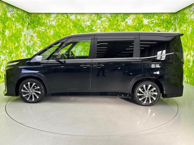 ヴォクシー ハイブリッドＳ－Ｚ　新品タイヤ／保証書／純正　１０インチ　ＳＤナビ／フリップダウンモニター　純正　１２．８インチ／衝突安全装置／両側電動スライドドア／シートヒーター　前席／車線逸脱防止支援システム／シート　合皮　ドラレコ（2枚目）