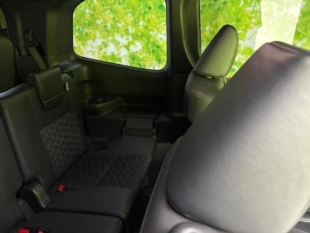 ヴォクシー ハイブリッドＳ－Ｚ　新品タイヤ／保証書／純正　１０インチ　ＳＤナビ／フリップダウンモニター　純正　１２．８インチ／衝突安全装置／両側電動スライドドア／シートヒーター　前席／車線逸脱防止支援システム／シート　合皮　ドラレコ（6枚目）